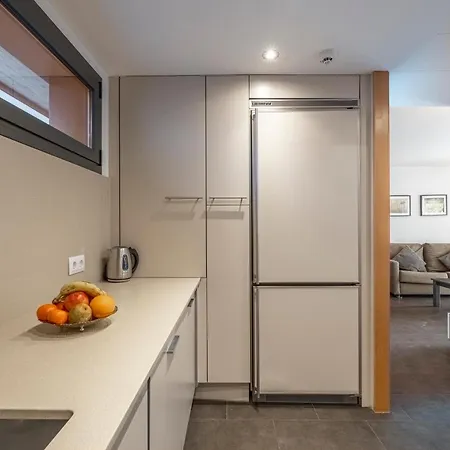 Appartement Con Gran Terraza Delante Del Mar *